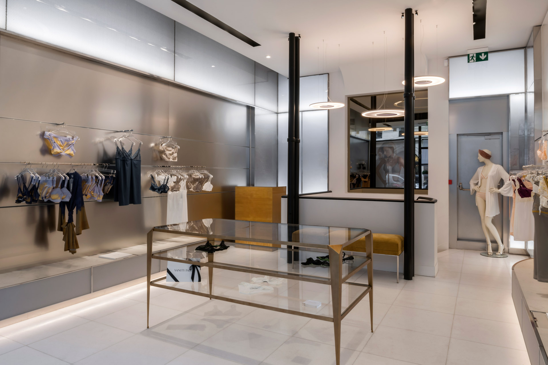 Vanity Fair Store DL2A Didier Lefort Architectes Associés